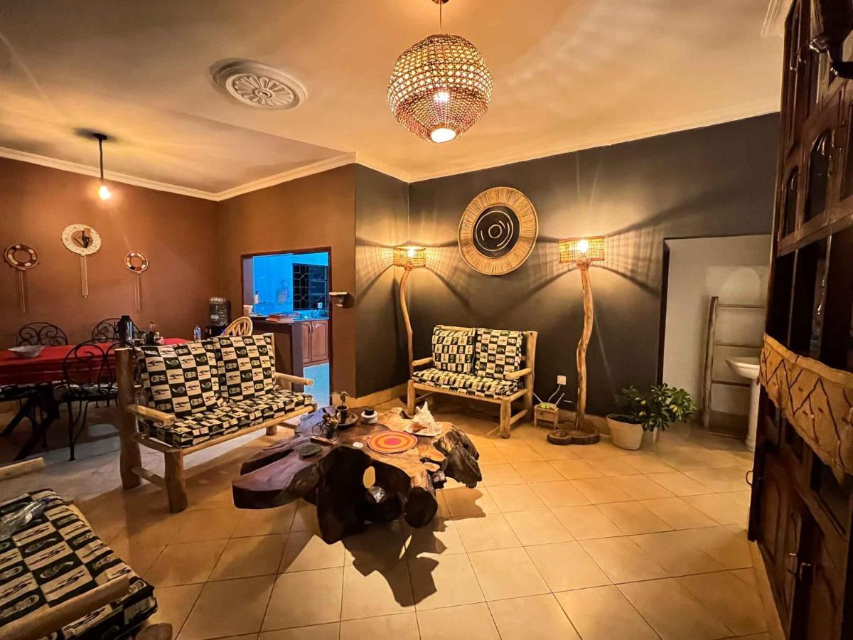 ארושה Malika Home מראה חיצוני תמונה