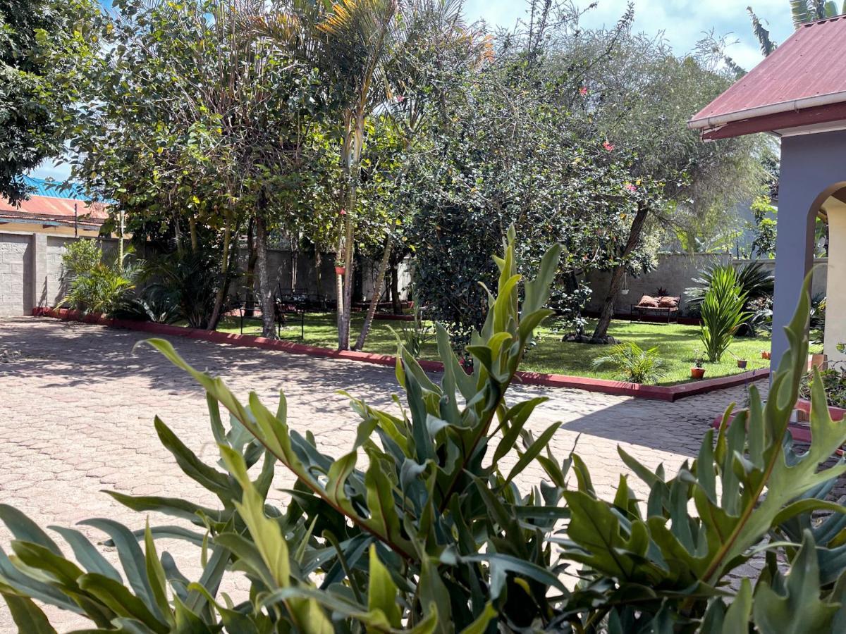 ארושה Malika Home מראה חיצוני תמונה